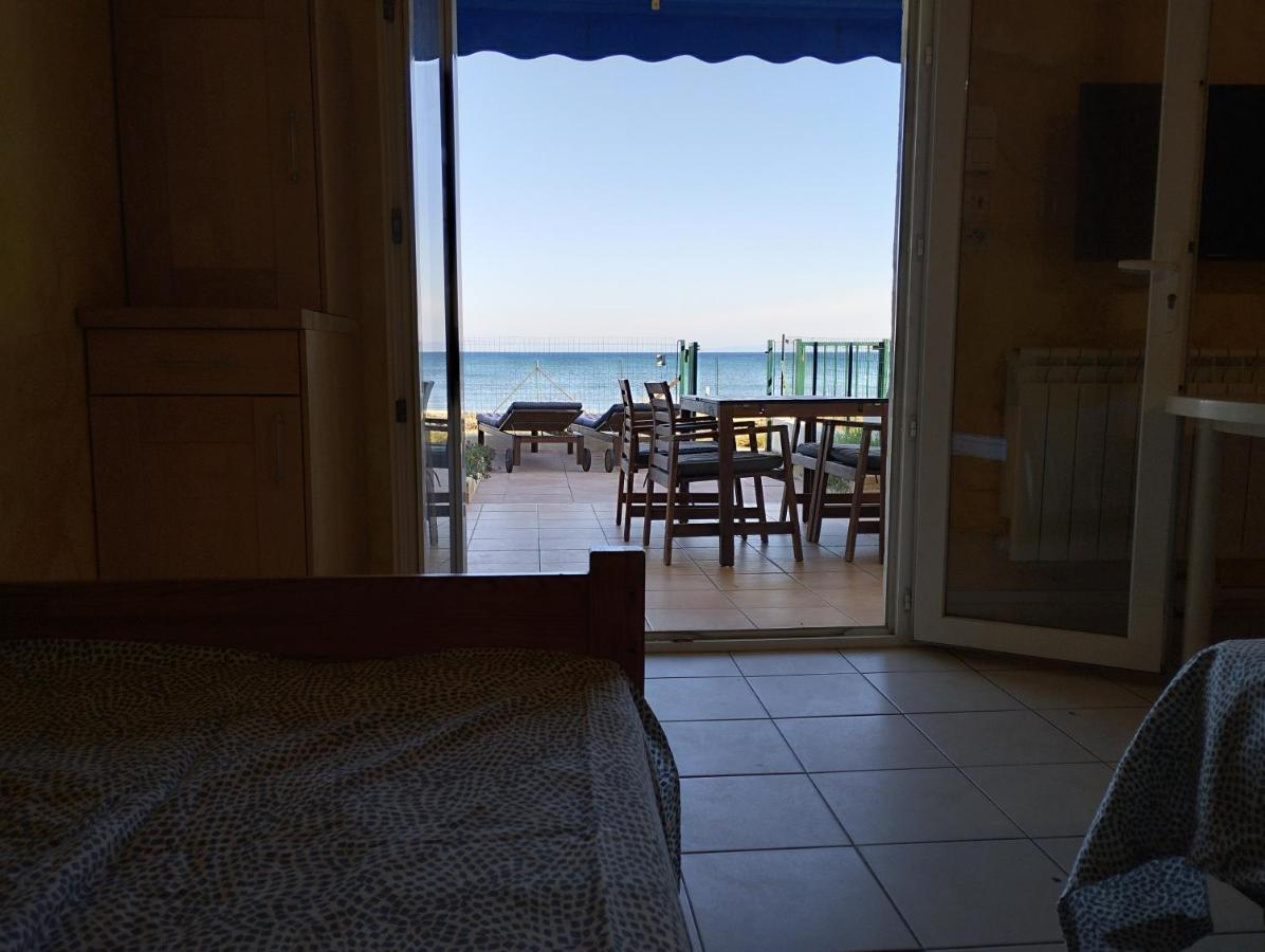 Le Surplage Hyeres Exterior photo