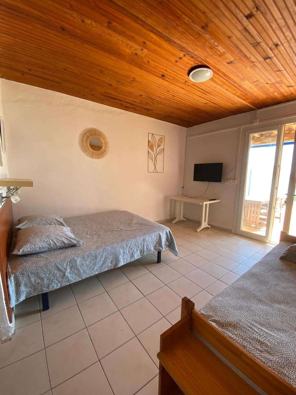 Le Surplage Hyeres Exterior photo