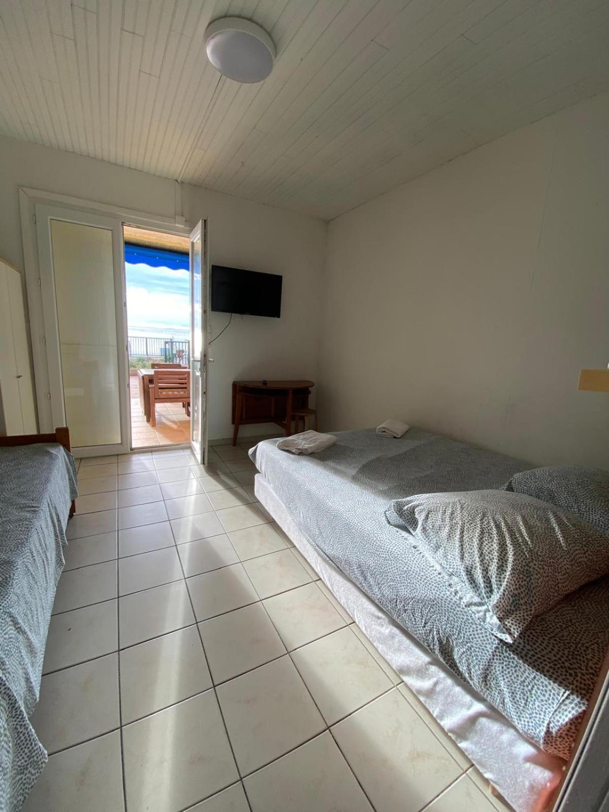Le Surplage Hyeres Exterior photo